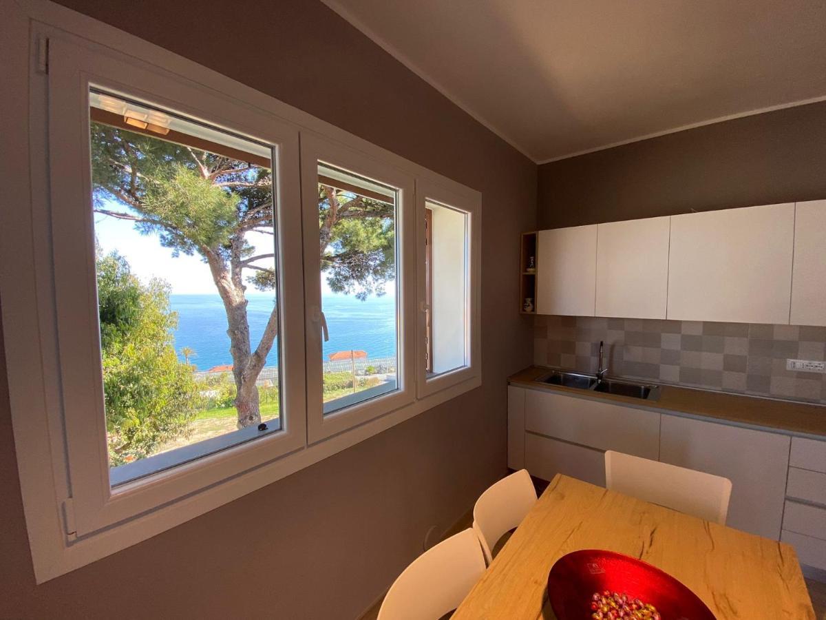 casa Bart Apartment Cipressa Bagian luar foto